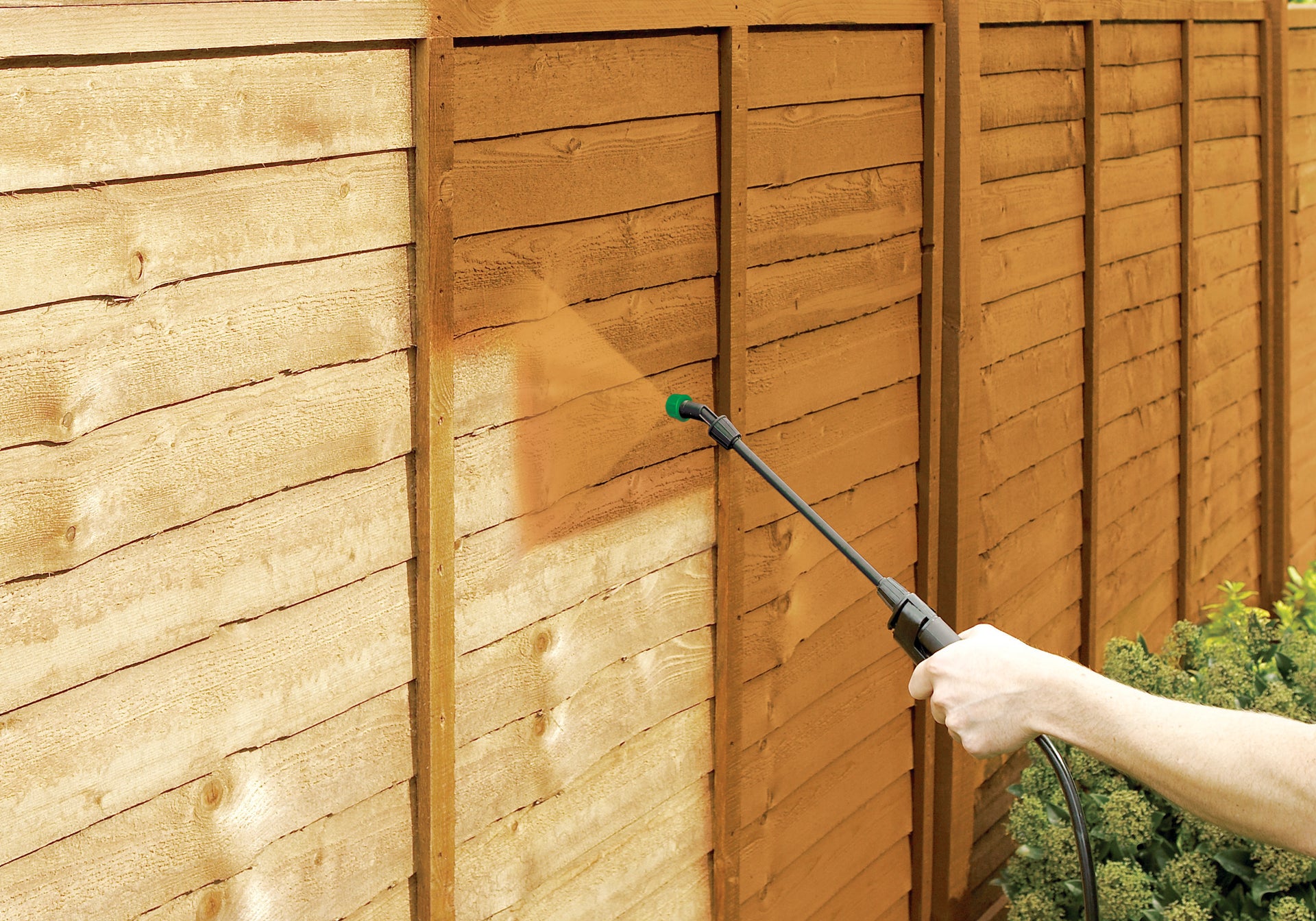 Fence Spraying Melbourne